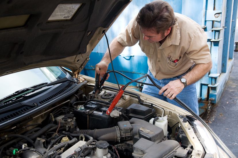 What’s Causing Your Car Battery to Drain?